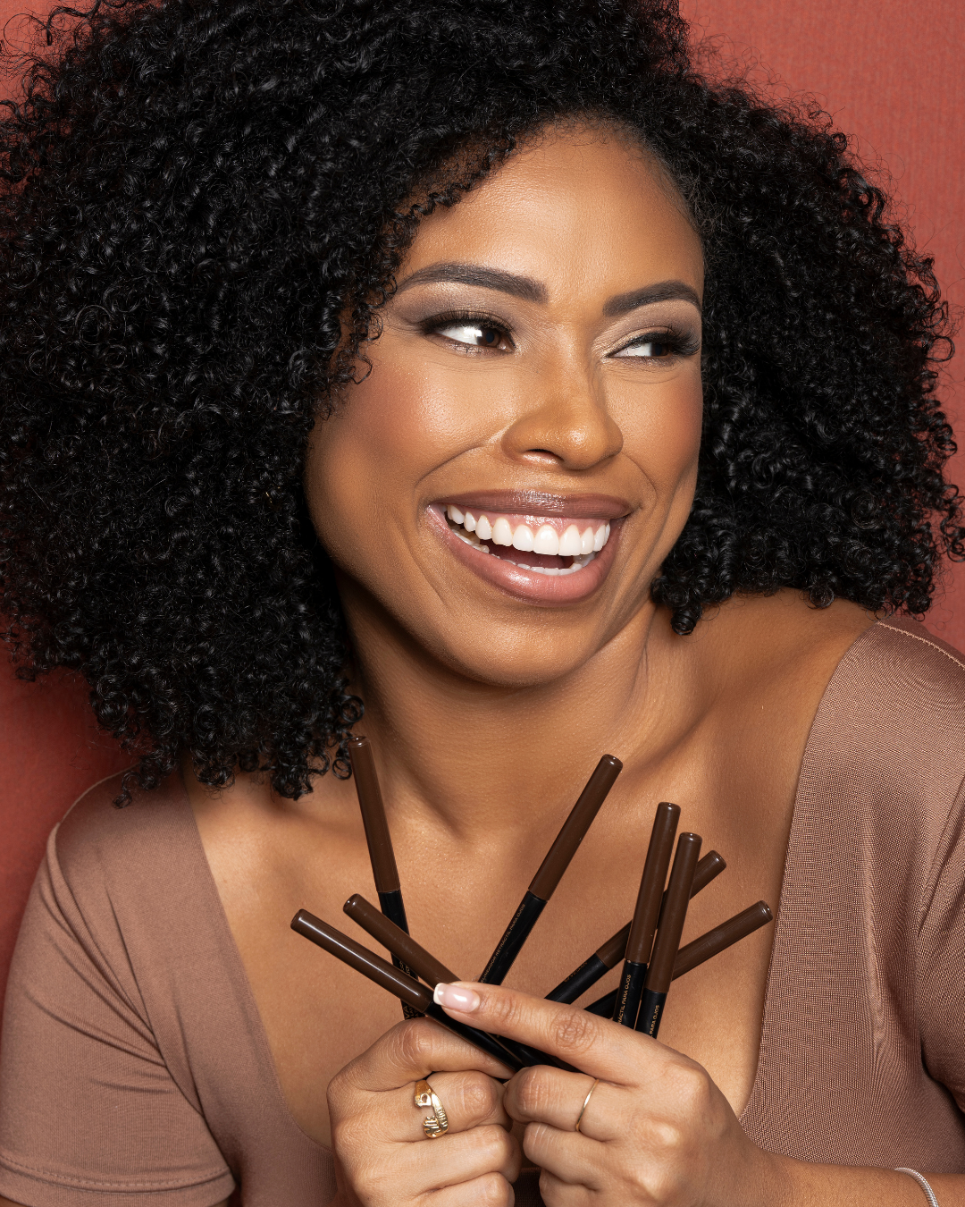 BE DELUXE + FORLUX | Kit ojos y labios