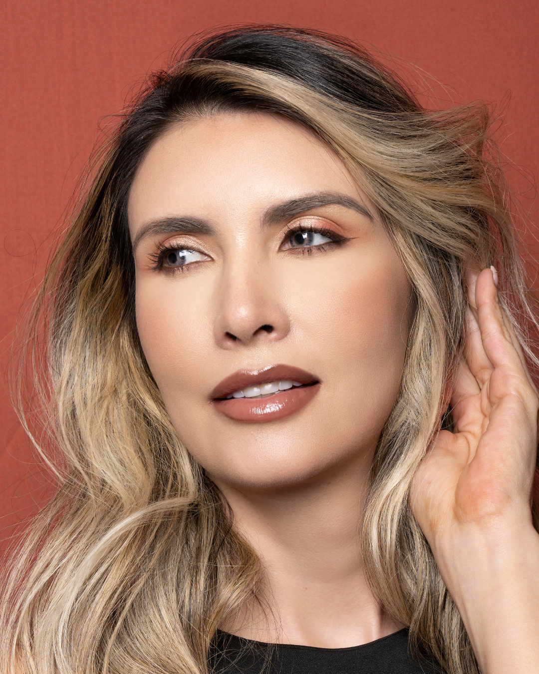FAMOUS | Delineador de cejas