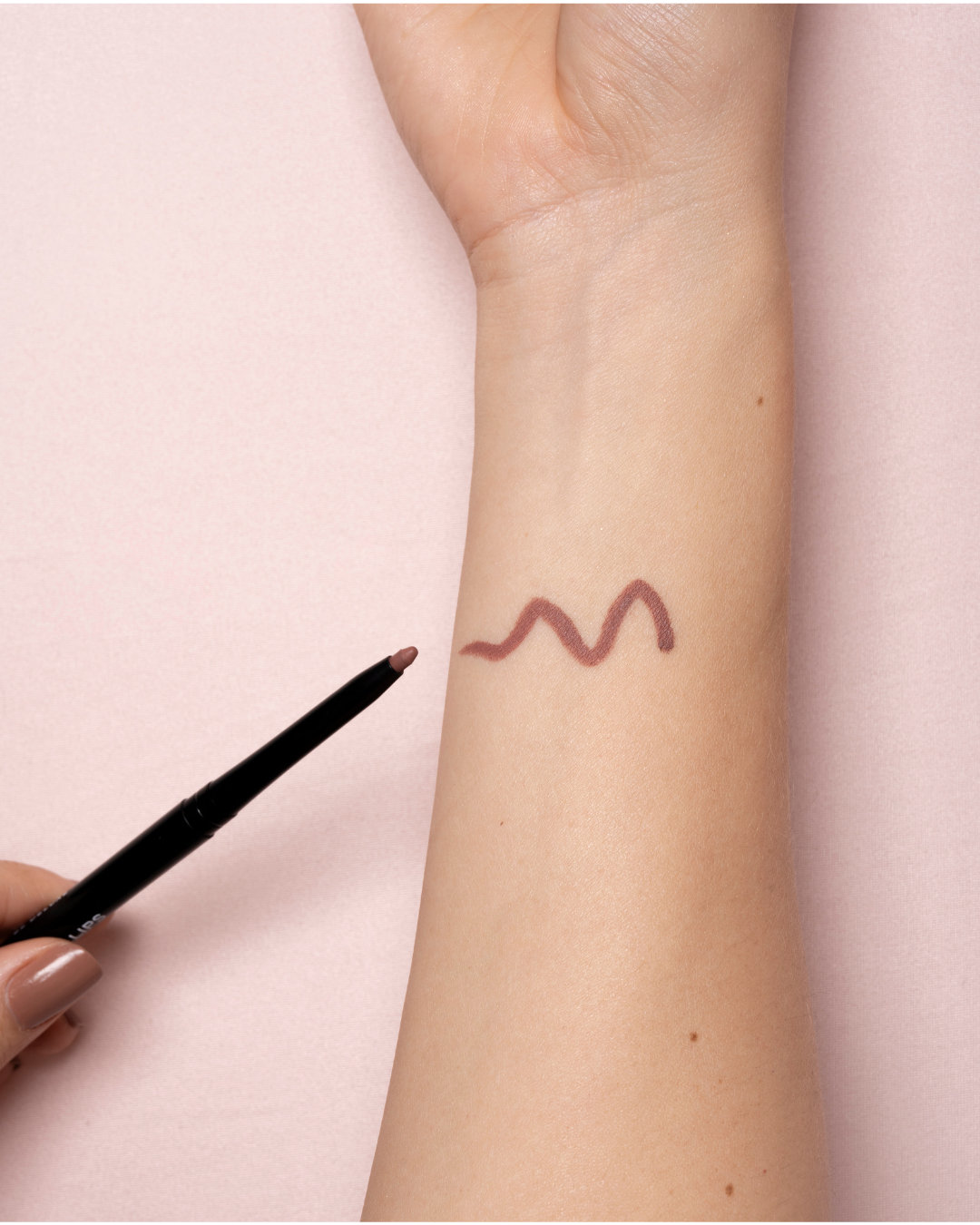 EPIC LIPS | Delineador de labios